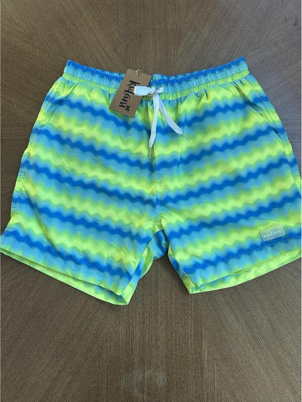 NEW Kulani Kinis Stretch Swim Trunks Dolce Vita Men's M Cruise Beach Vacation